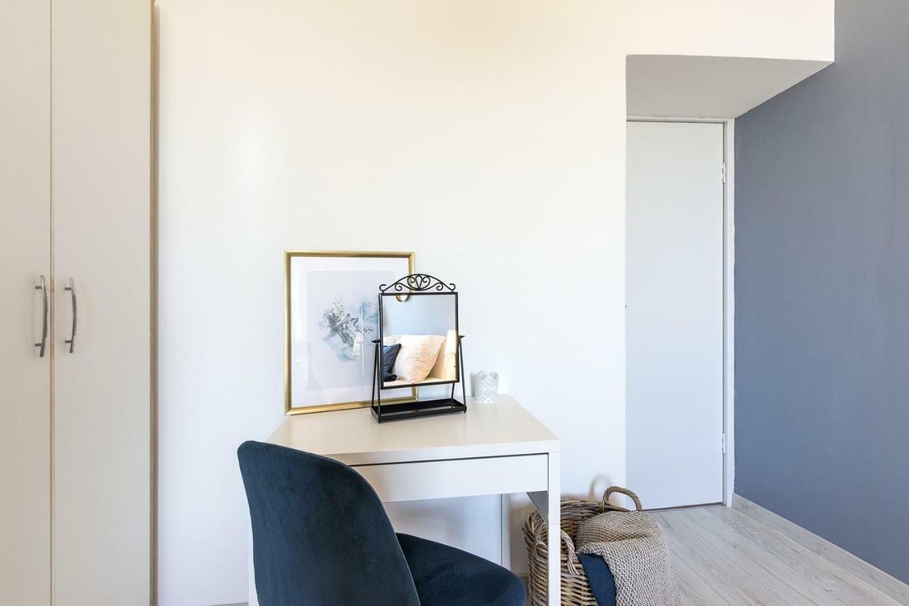 *** Lounge Terrace Apartment With The Harbour View / City Centre *** Pula Exterior foto